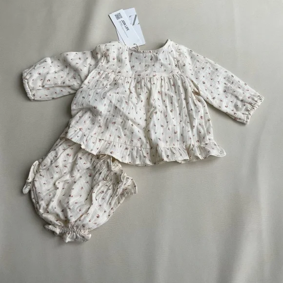Zara Baby Girl Dress with Bloomers 1-3 months - Picture 2 of 16